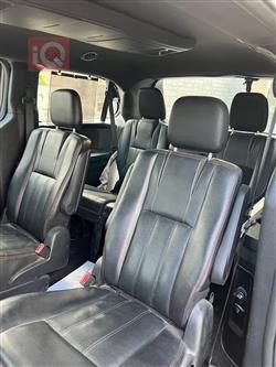 دودج جراند كارافان